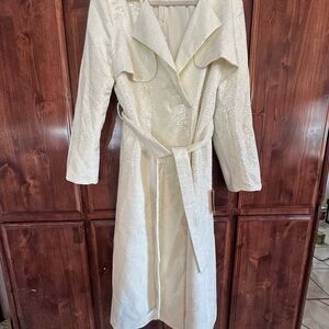 Ivy City Co Angelica White Sequin Trench Coat